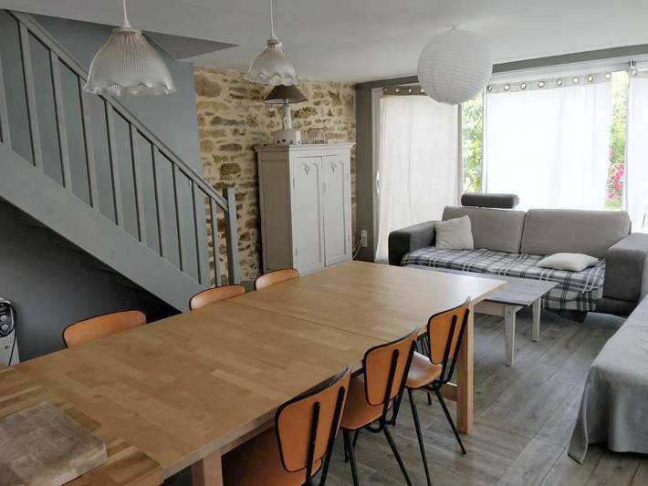 Location de vacances pour 6 personnes, avec vue ainsi que piscine et jardin à La Réorthe - 4