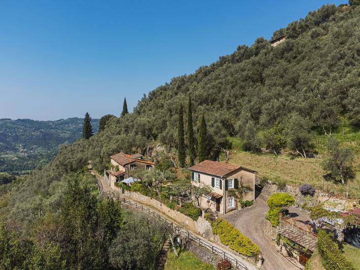 Ferienhaus für 4 Personen, mit Terrasse und Garten sowie Seeblick und Ausblick in Camaiore - 3