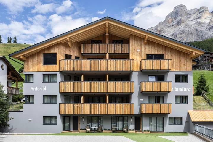 Appartamento per 3 persone, con Balcone e Terrazza nonché Giardino e Panorama a San Cassiano