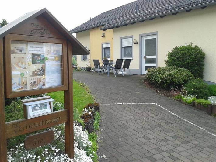 Ferienwohnung für 4 Personen, mit Garten und Terrasse, mit Haustier in der Eifel - 2
