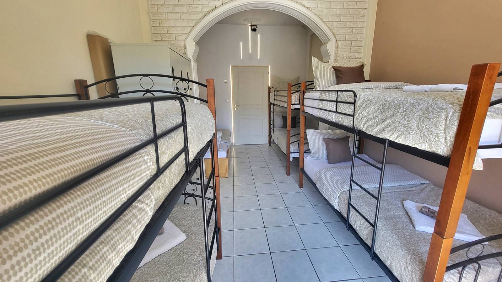 Appartement entier, Séjour intelligent Athènes 4 chambres - Tarif de base - Personnalisable in Section centrale d'Athènes, Athènes