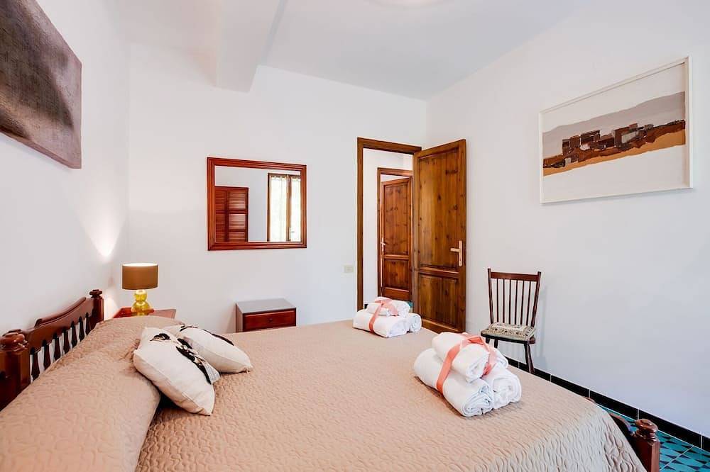 Villa fronte mare con solarium in S'ena E Sa Chitta, Provincia di Nuoro