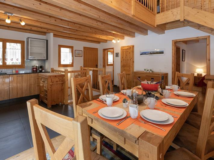 Location de vacances pour 8 personnes, avec jardin et balcon dans Ovronnaz - 2