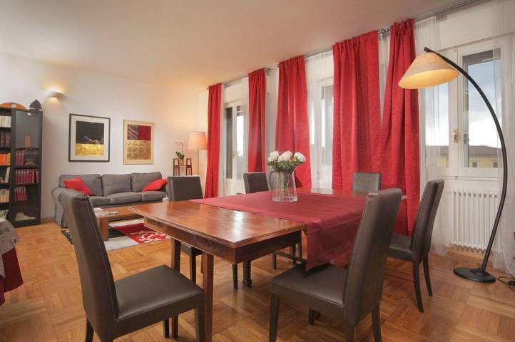 B&b voor 3 personen, met uitzicht en balkon in Bologna