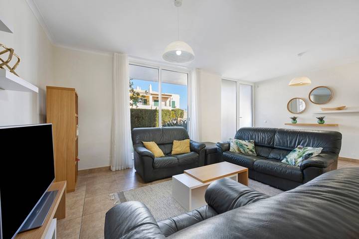 Ferienhaus 'Lagos Beach Pool Villa' mit privatem Pool, Wlan und Klimaanlage in Santa Maria, São Gonçalo de Lagos