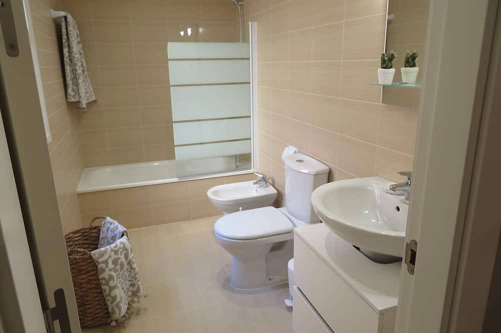 Entire apartment, Beautiful Penthouse/Sea view golf / 🆓Wifi / Smart Tv / Lavavajillas / Lavadora in Almerimar, El Ejido