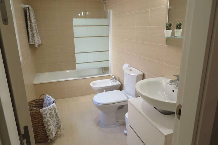 Appartement entier, Magnifique Penthouse/Vue sur la mer/golf/WIFI/Smart TV /Lavavajillas / Lavadora in Almerimar, El Ejido