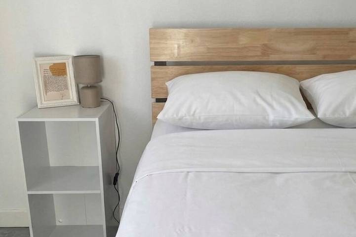Ganze Wohnung, Bright 3-bedroom apartment between Annecy and Aix-les-Bains • 5 passengers • Balcony with a view of the mountains in Rumilly, Annecy und Umgebung