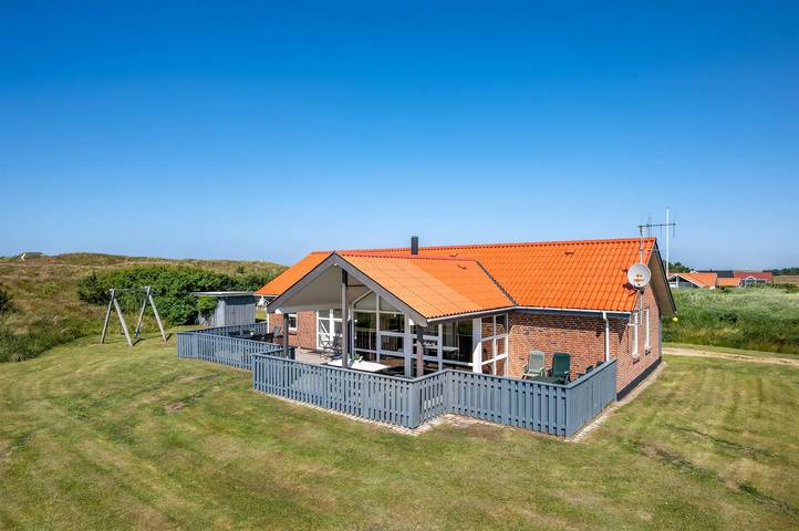Ferienhaus für 10 Personen, mit Sauna und Whirlpool sowie Terrasse - 1
