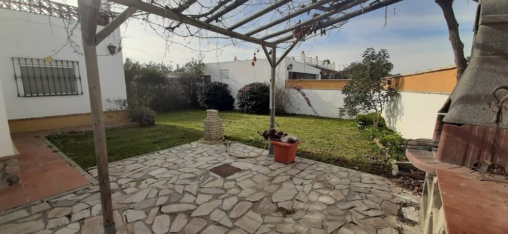 Vacation rental for 6 people in El Palmar (Andalusia)