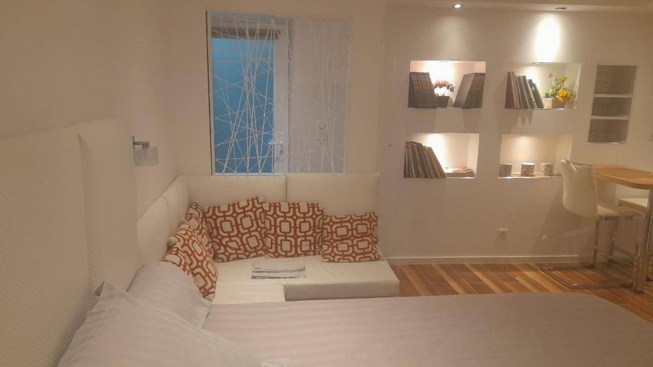 Appartement de vacances entier, Double Room with Private Bathroom in Sapignicourt, Marne