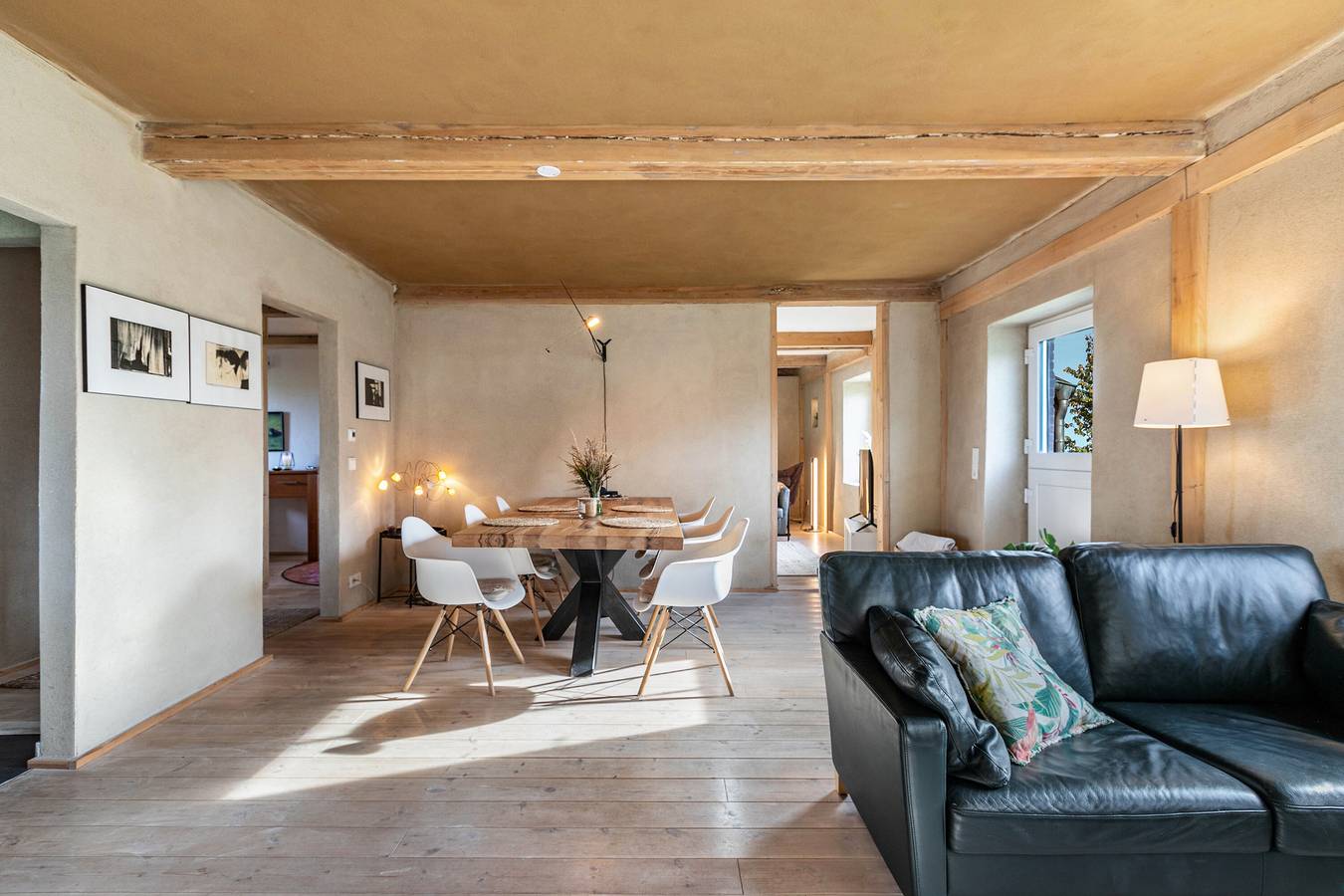 Ganze Wohnung, Ferienwohnung 'Lehmhuus' mit Gemeinschaftsterrasse, Gemeinschaftsgarten und Wi-Fi in Klanxbüll, Nordfriesland