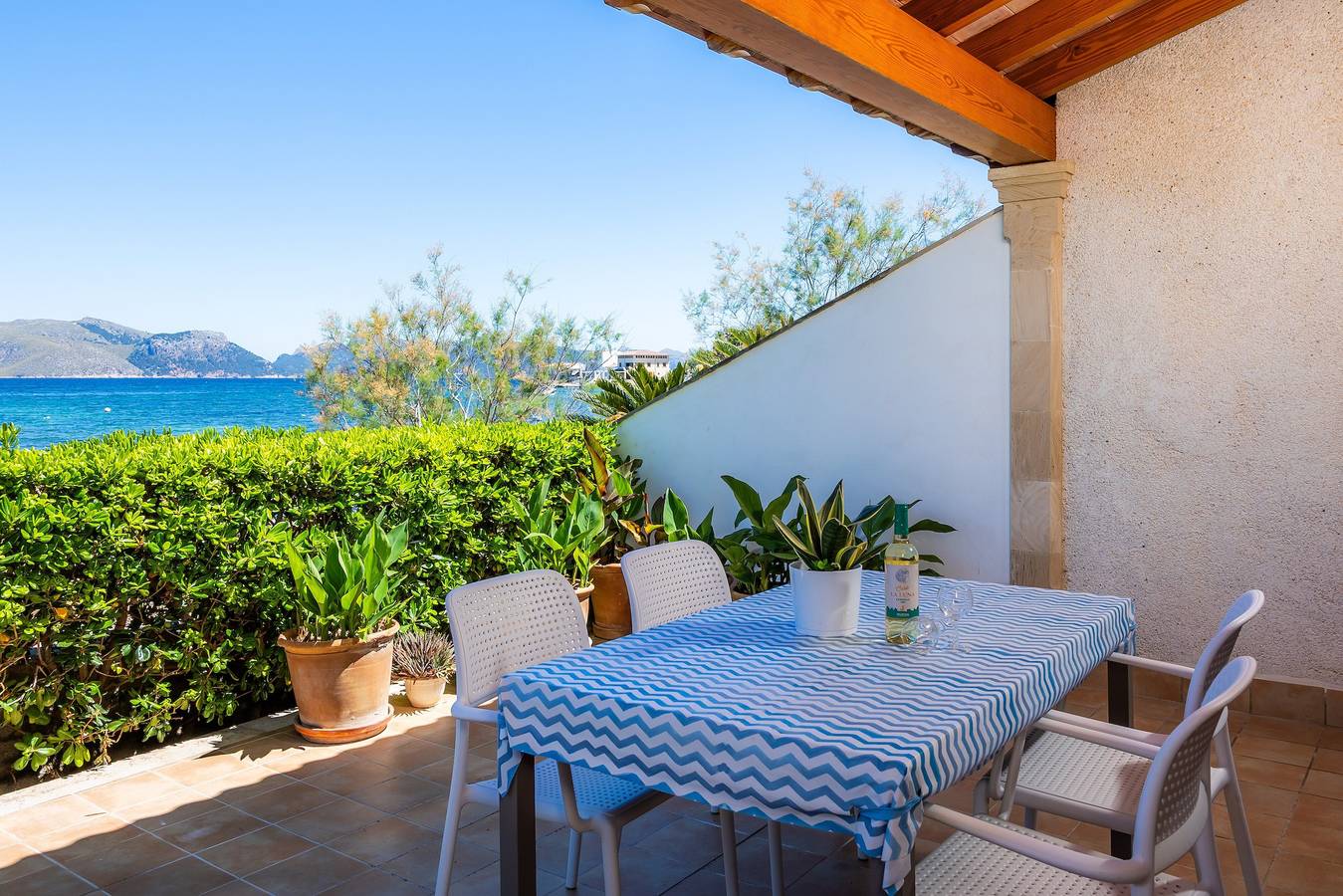 Casa vacanze 'Can Figó' con vista mare, Wi-Fi e aria condizionata in Es Barcarès, Alcúdia