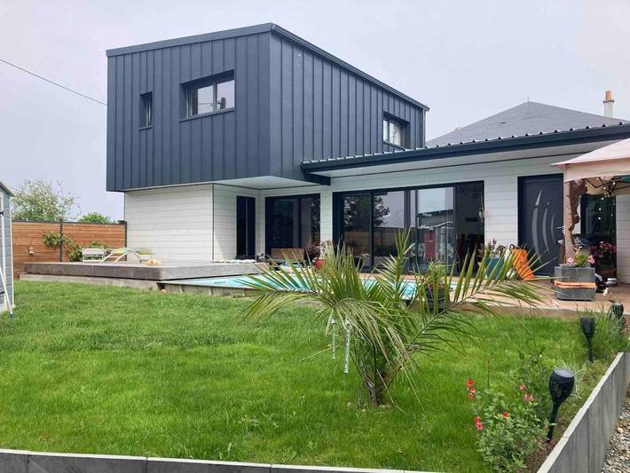 Location de vacances pour 7 personnes, avec vue ainsi que terrasse et piscine à Savenay - 4