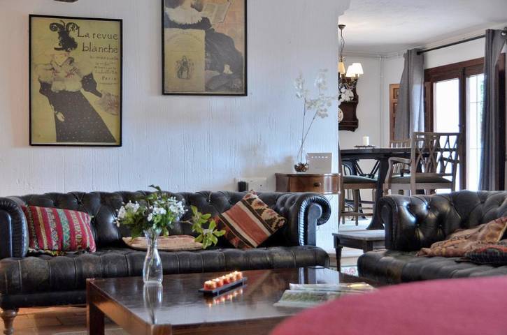 Chalet para 4 personas, con jardín además de piscina y terraza, Se admiten mascotas en Provincia de Cuenca