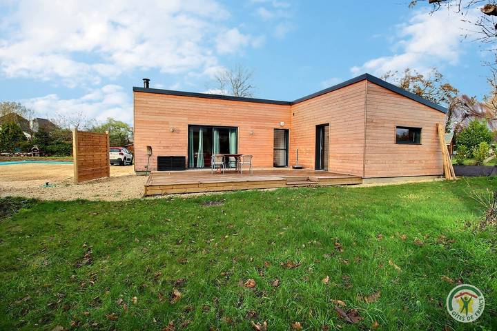 Gîte pour 4 personnes, avec terrasse et jardin à Trébeurden - 2