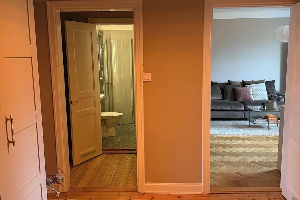 Ganze Wohnung, 2room apartment, 3km from innercity, near royal park in Schwedische Ostsee