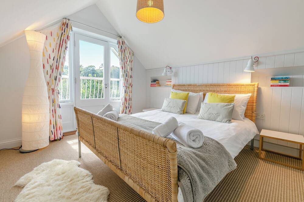 4 bedroom accommodation in St. Mawes in St Mawes, Cornwall