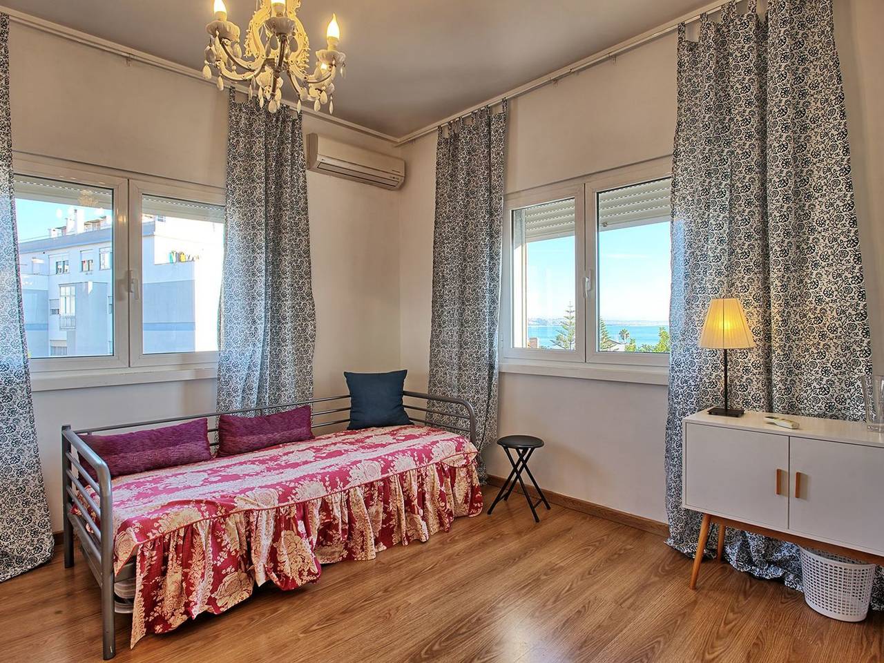 Ganze Wohnung, Wunderschöner Paço D'Arcos in Paço de Arcos, Oeiras