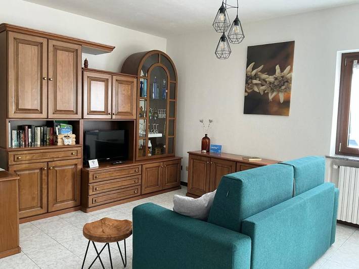 Gîte pour 5 personnes, avec jardin dans Nus - 2