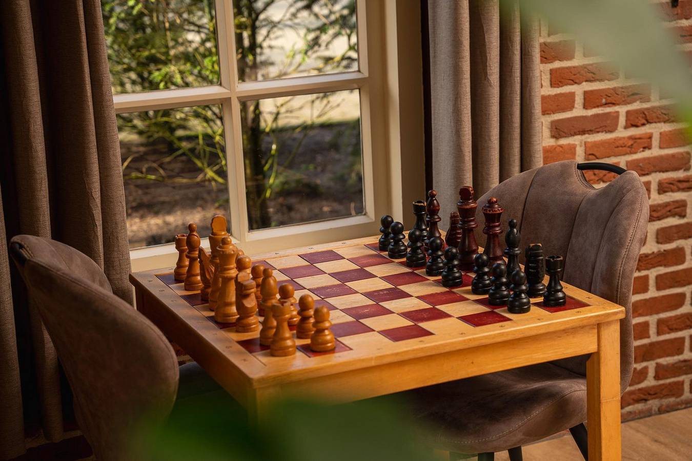 Wunderschöne Gruppenunterkunft für 35 Personen mit Hottub in Losser - Twente in Losser, Twente