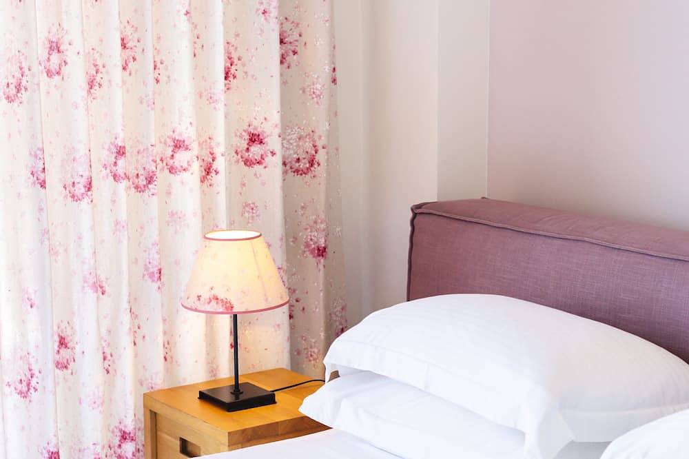 Aries Villas:  Villa Leo in Kalyvia, Sporaderne