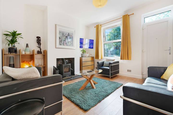 Apartment for 5 people in Rotherham
