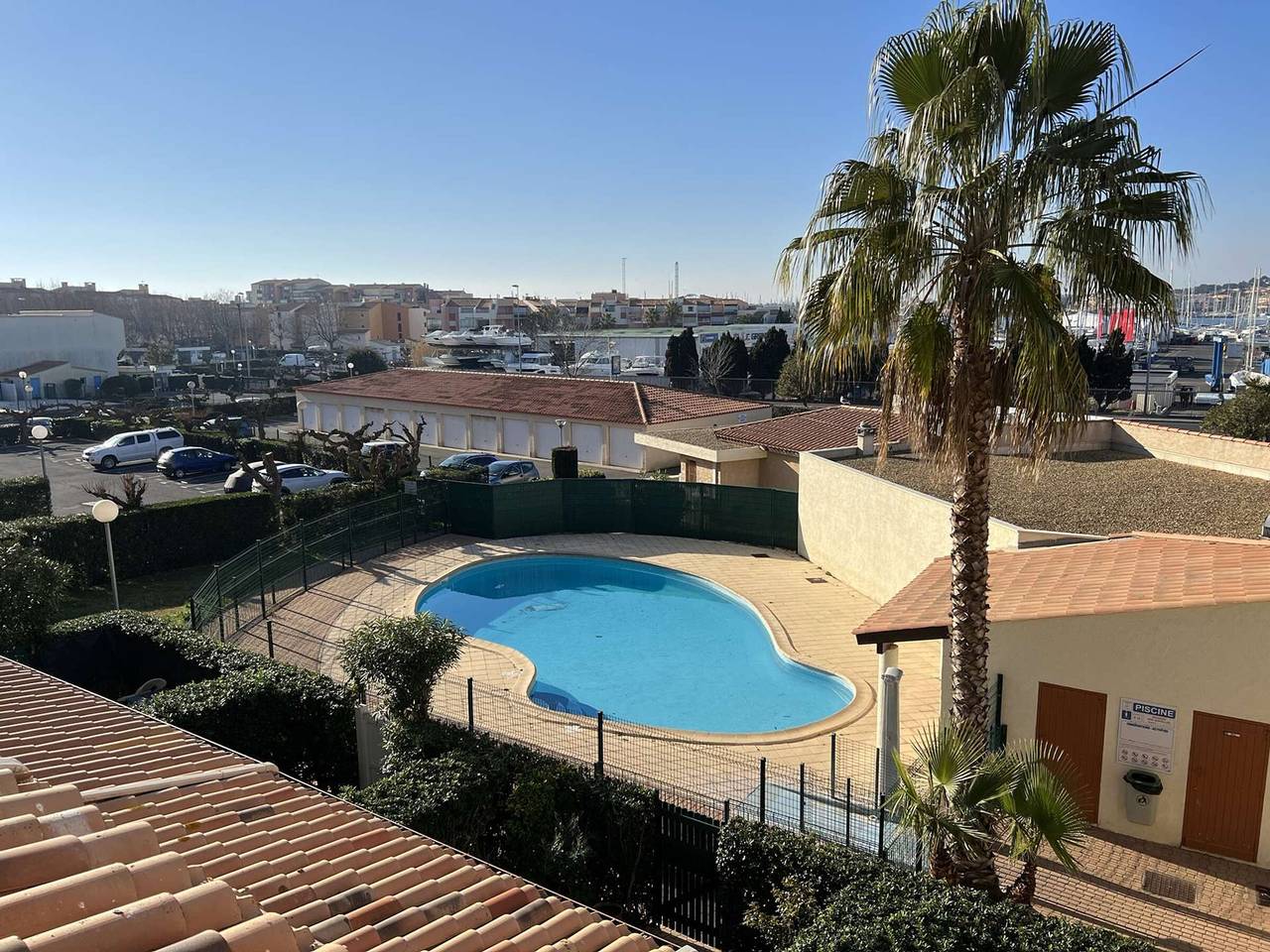 Appartement entier, Appartement T2 Cabine avec Piscine, Lave-Vaisselle, Plage à 150m, Animaux Acceptés in Cap d'Agde, Agde