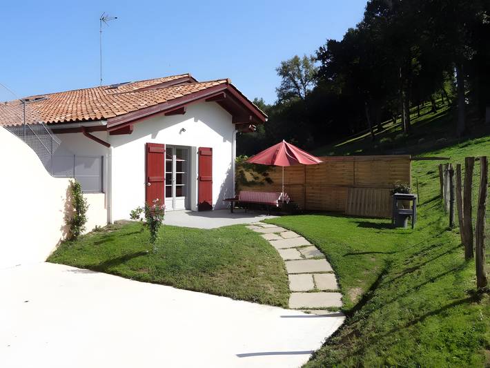 Gîte pour 5 personnes, avec Jardin