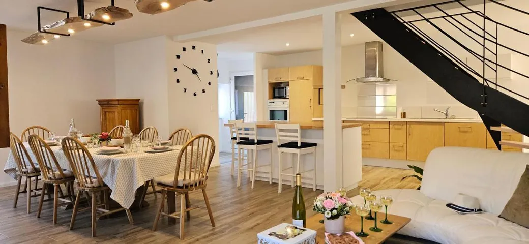 Holiday home for 8 people, with garden and view - 1