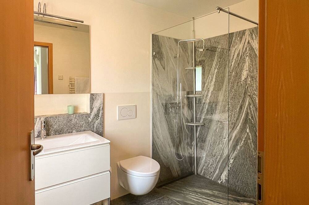Ganze Wohnung, Casa Delia in Cevio, Tessiner Alpen