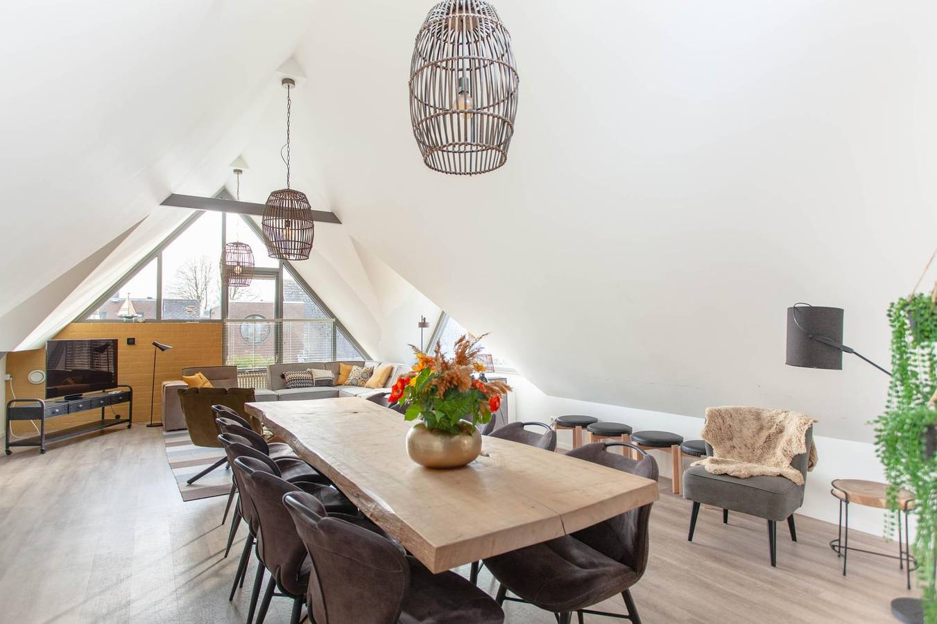 14P 9B villa Aquarius close to forest and lake in Ijsselmeer