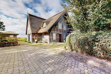Ferienhaus für 4 Personen, mit Sauna und Balkon sowie Garten, mit Haustier in Thiessow
