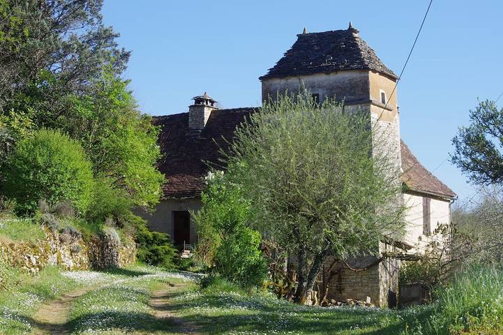 Location de vacances pour 8 personnes, avec Terrasse et Jardin à Salviac