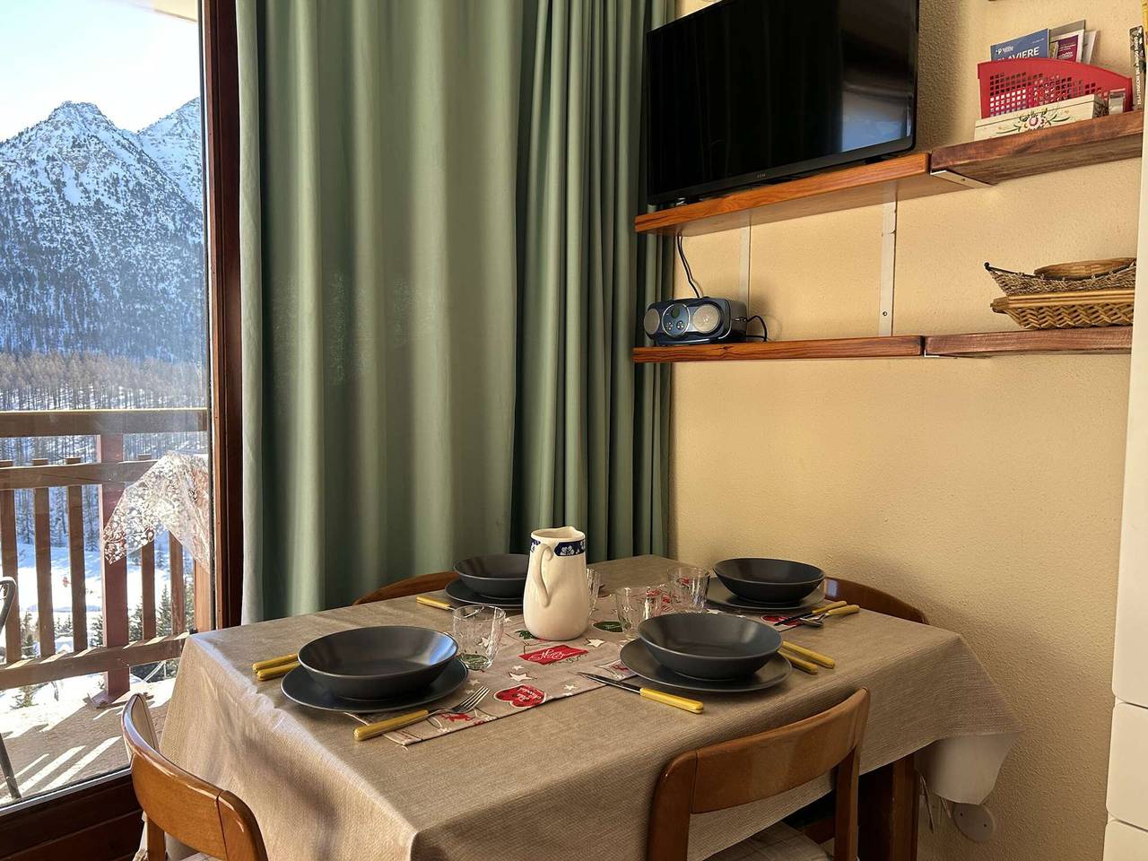 Geheel appartement, Cozy family apartment in Montgenèvre, 3 beds in Montgenèvre, Briançon en omgeving