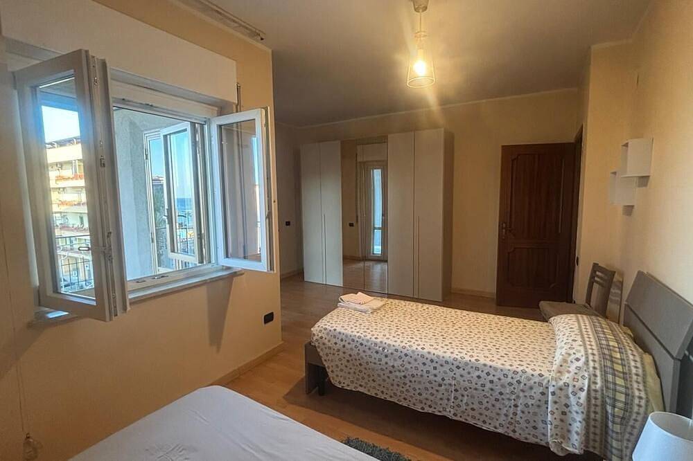 Ganze Wohnung, Tari Home Holiday House for Family Near the Sea in Crotone, Crotone Provinz