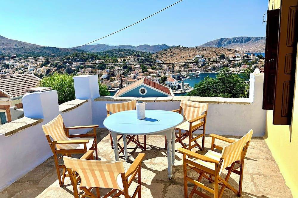 Casa vacanza a Simi a partire da 225€ a notte