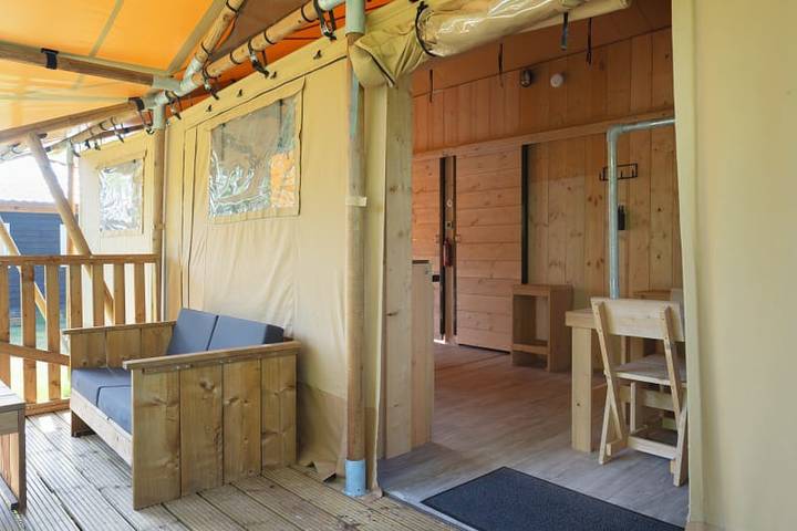 Camping für 5 Personen, mit Terrasse und Balkon/Terrasse in Drenthe - 4