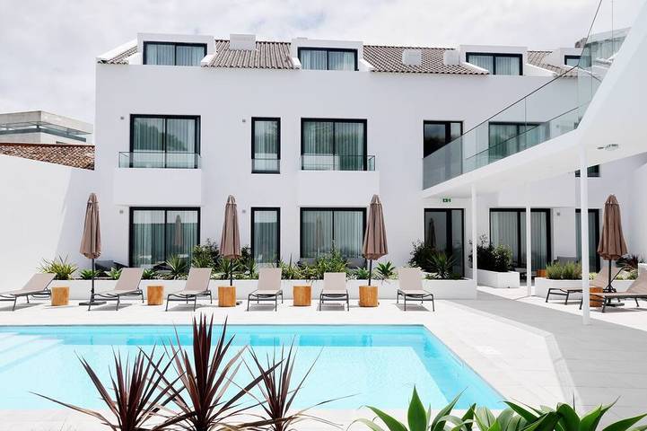 Bed and breakfast para 2 pessoas, com jacuzzi e piscina em Ponta Delgada