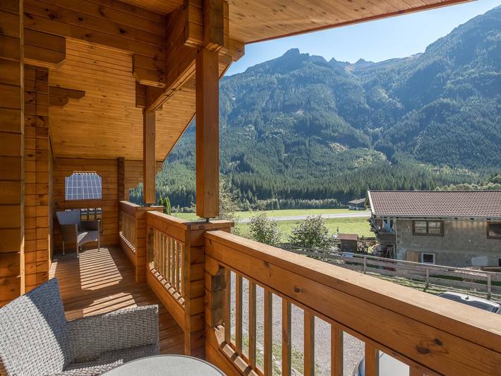 Ferienhaus für 10 Personen, mit Balkon und Whirlpool sowie Terrasse und Garten in Krimml - 2