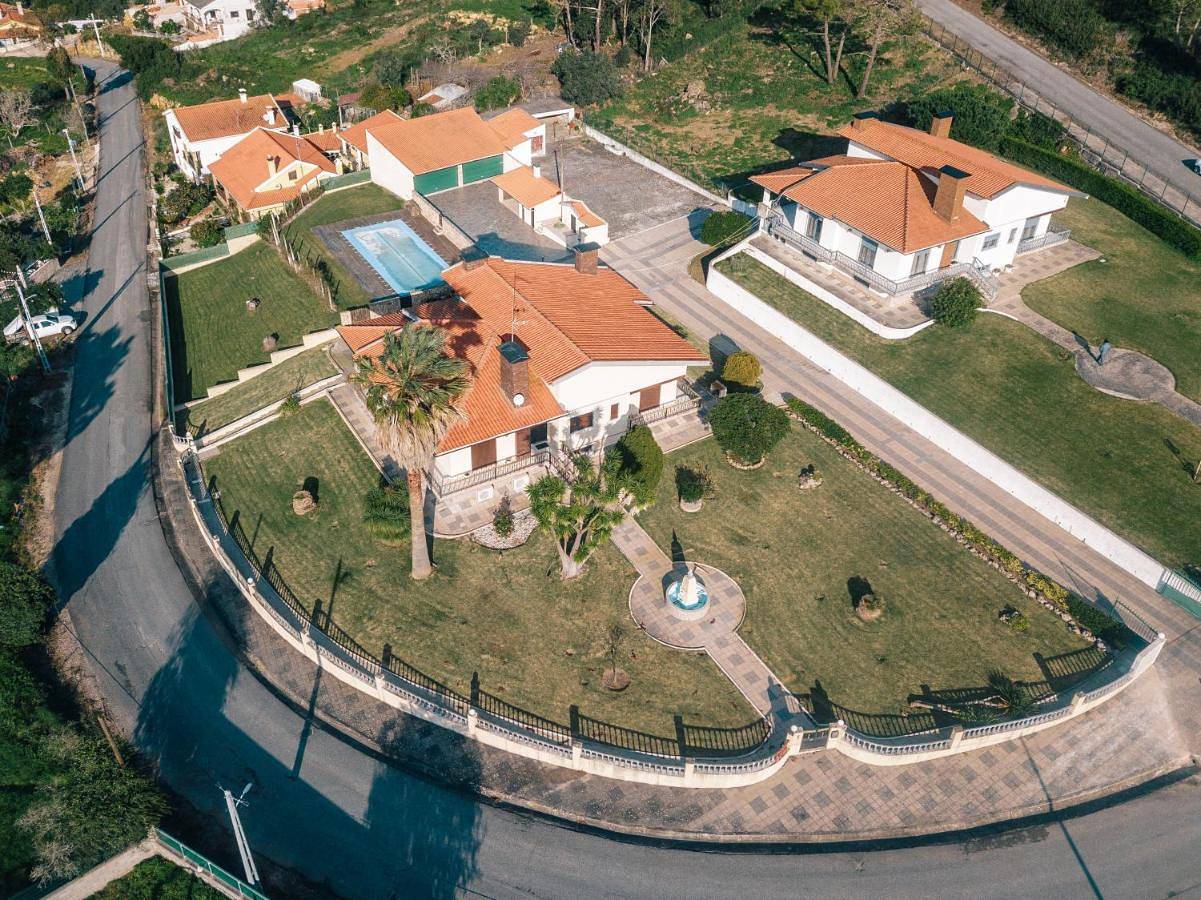 Four-Bedroom House in Bombarral, Leiria distrito