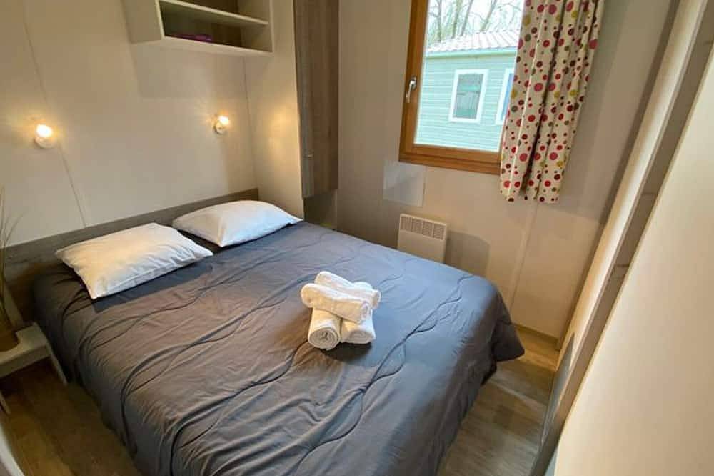 Chalet confortable avec terrasse pour 2 personnes in Coulon, Région de Niort