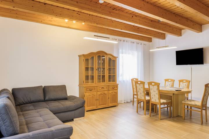 Ferienwohnung für 5 Personen, mit Garten in Rhön-Hessen