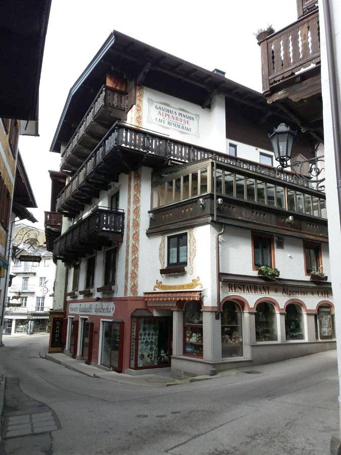 Haus Alpenrose in Sankt Wolfgang im Salzkammergut, Bezirk Gmunden