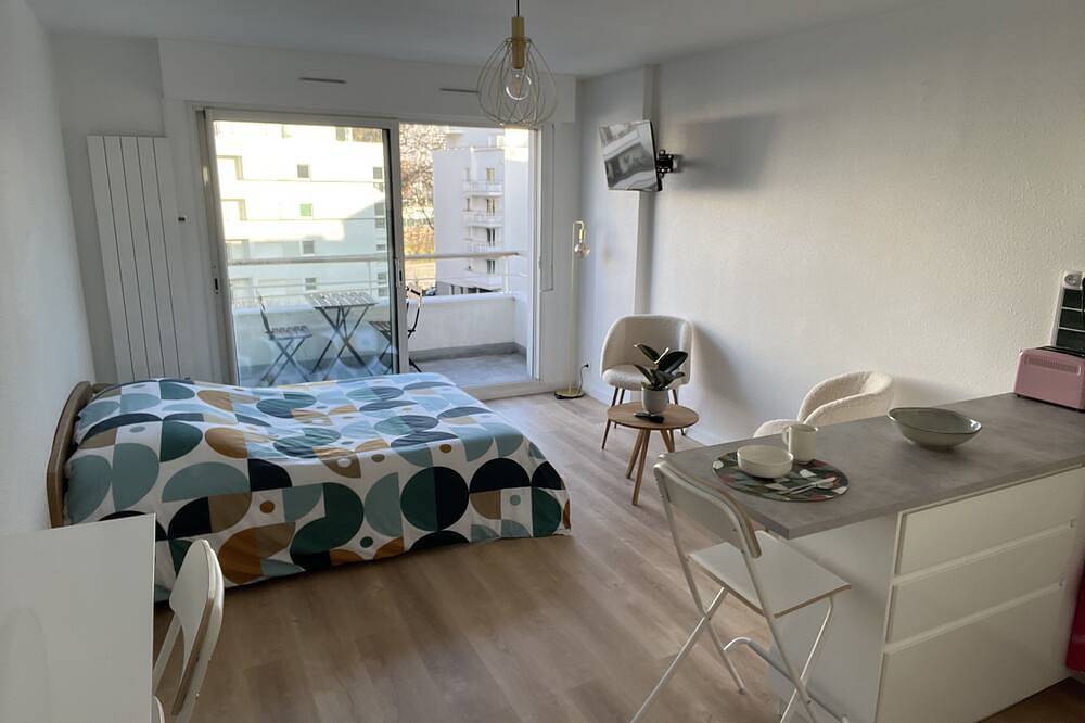 Appartement entier, Joli studio cosy Palais des Congrès, gare Sud in Nantes, Région de Nantes
