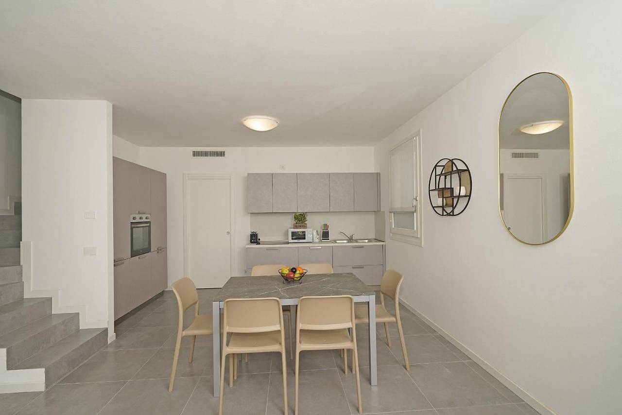 Deluxe Villa in Sirmione, Prealpi Gardesane