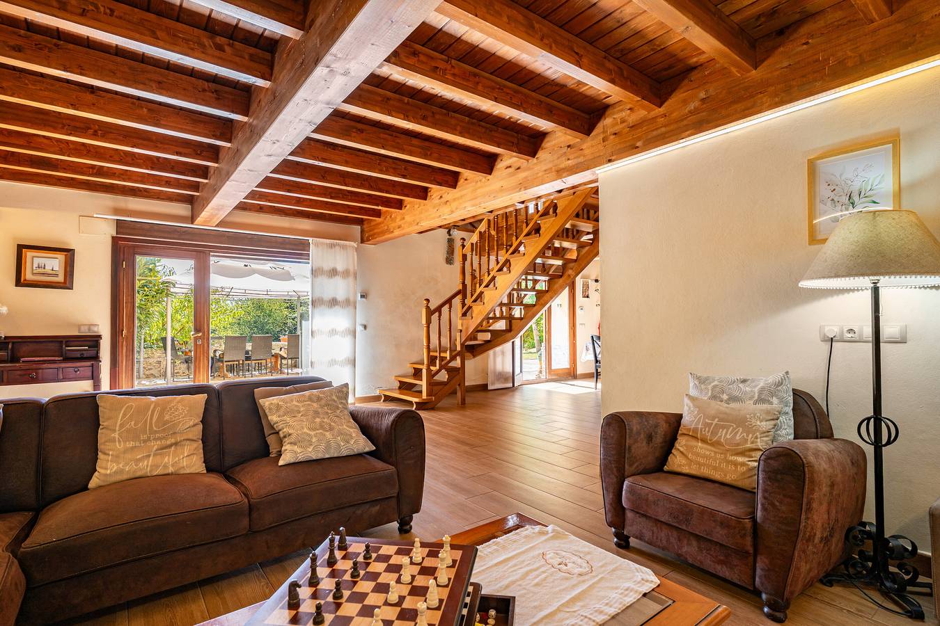 Casa rural 'Hortensia' con vistas a la montaña, terraza privada y Wi-Fi in Salas , Costa Verde