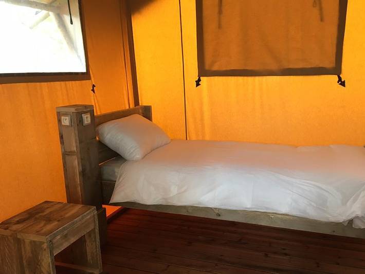 Lodge pour 3 personnes, avec bassin pour enfant dans Mayenne - 4