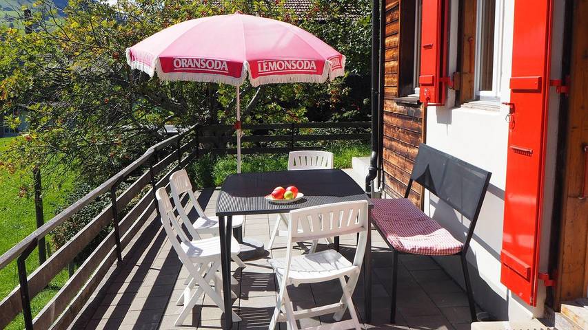 Gîte pour 8 personnes, avec jardin à Adelboden - 4