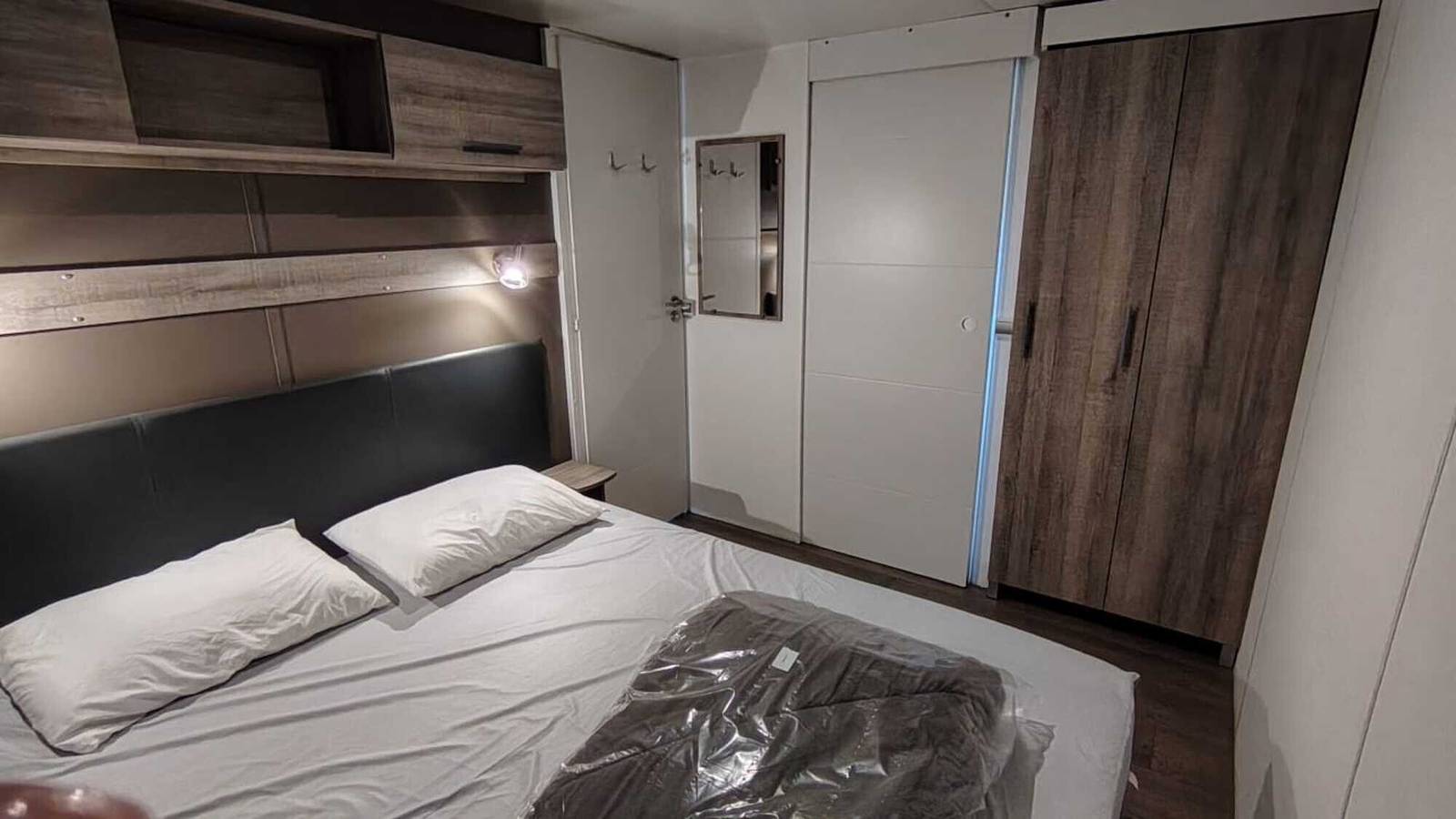 Mobil-home charmant pour 6 personnes avec terrasse à Carry-le-Rouet in Carry-le-Rouet, Côte méditerranéenne (France)